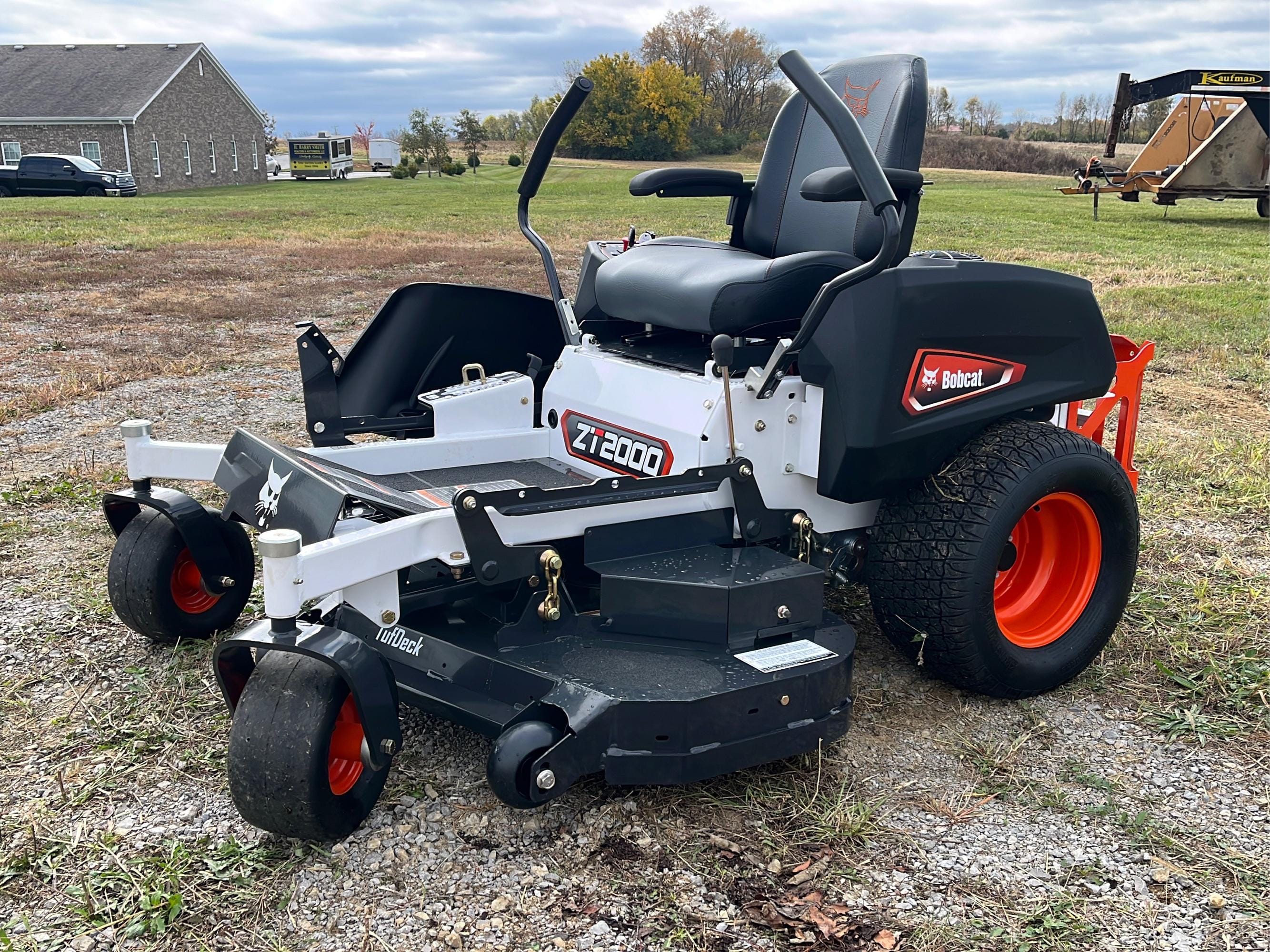 Main image Bobcat ZT2000