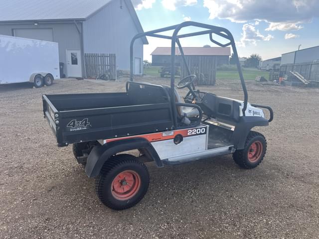 Image of Bobcat 2200 equipment image 4