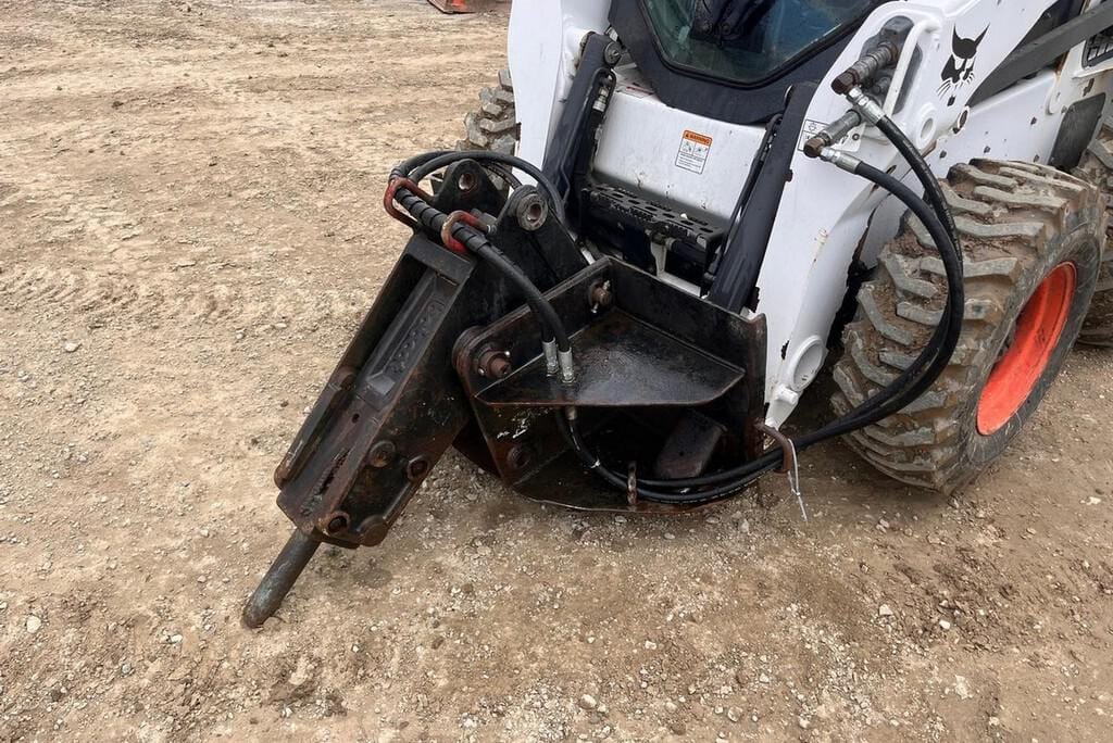 Main image Bobcat 2570