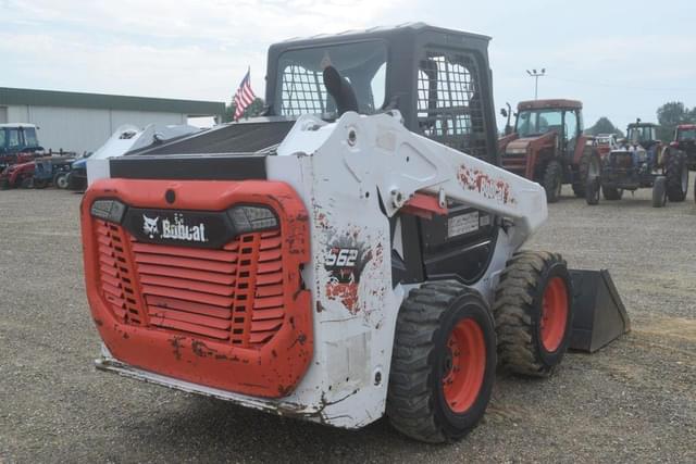 Image of Bobcat S62 equipment image 2