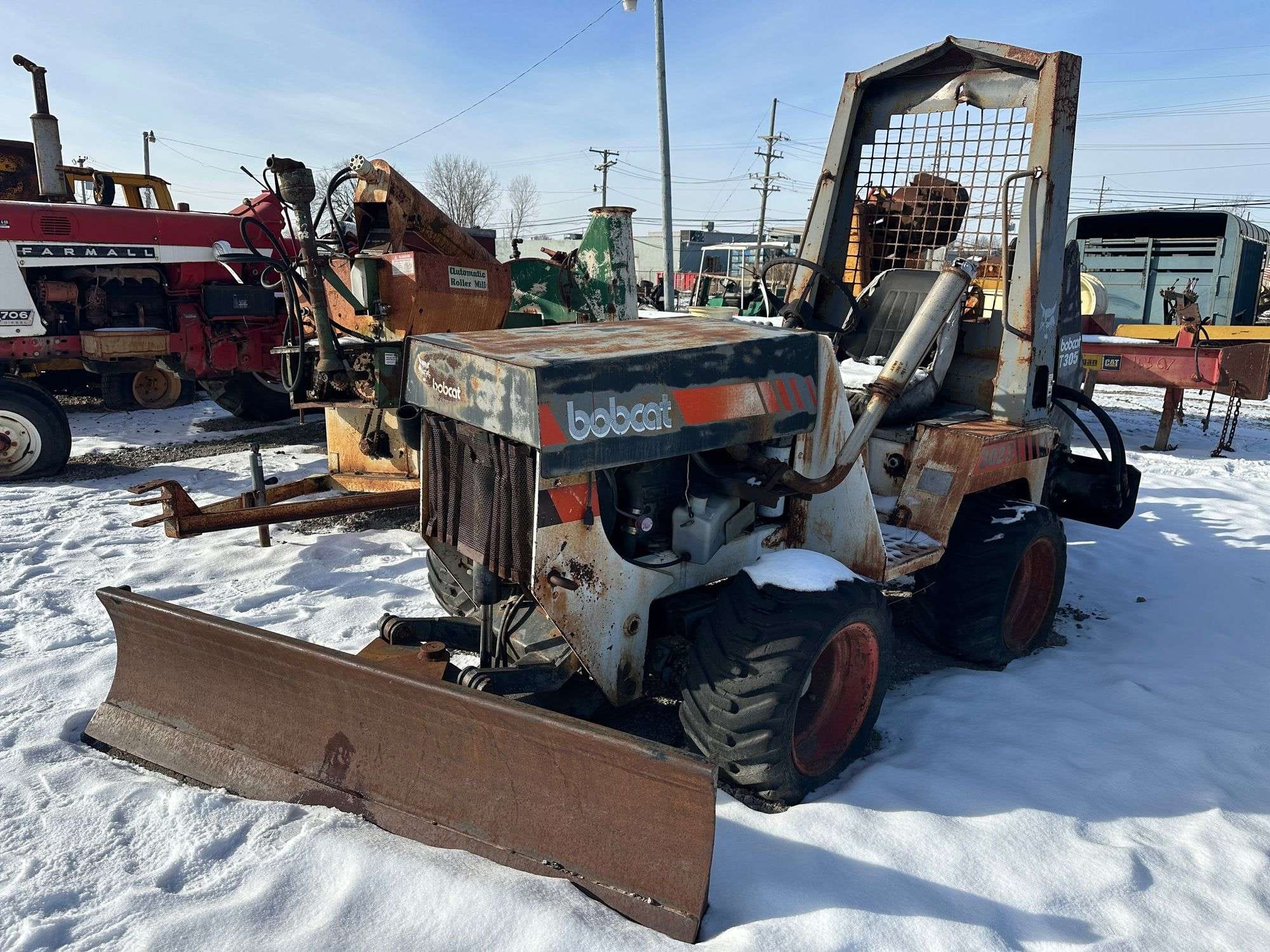 Bobcat 3023 Equipment Image0