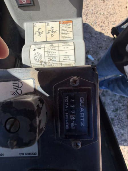 Image of Bobcat 324 equipment image 4