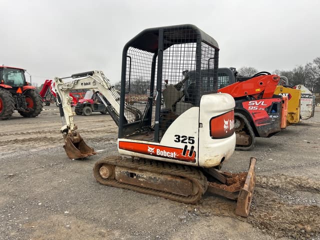 Image of Bobcat 325 equipment image 1