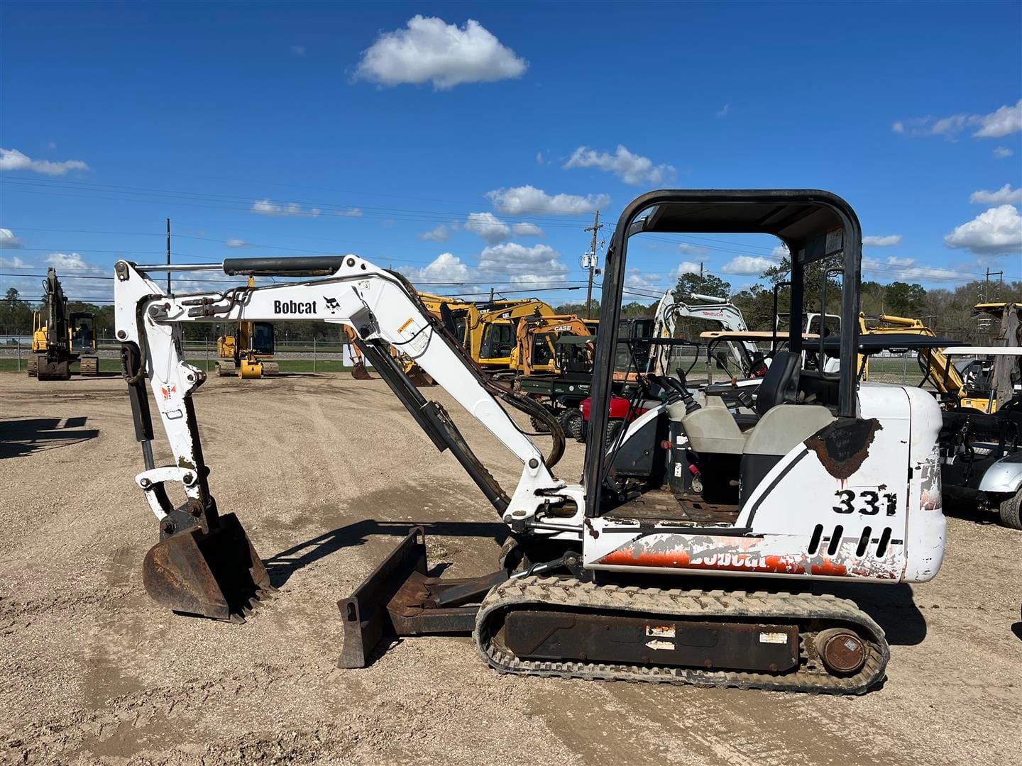 Main image Bobcat 331