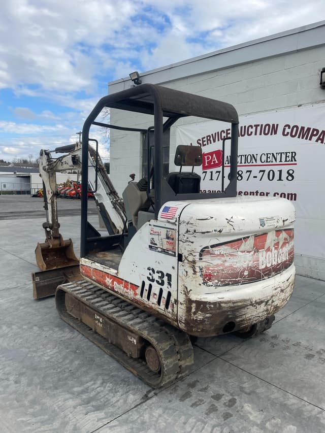 Image of Bobcat 331 equipment image 3