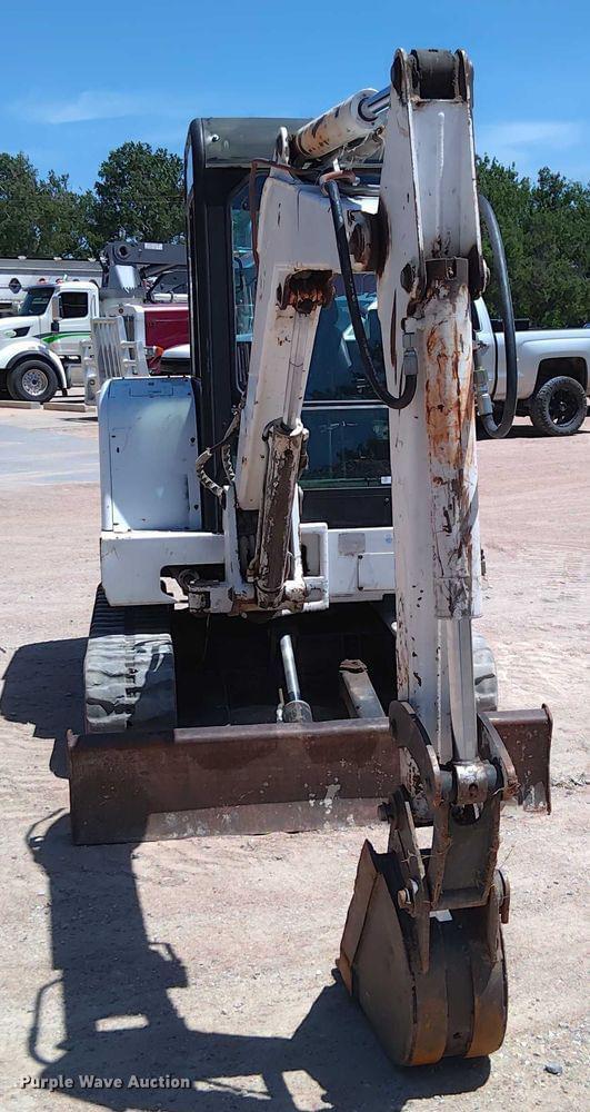 Image of Bobcat 331 equipment image 1