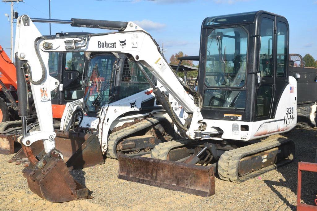 Image of Bobcat 331 Primary image