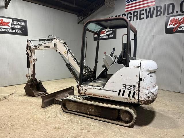 Image of Bobcat 331 equipment image 2