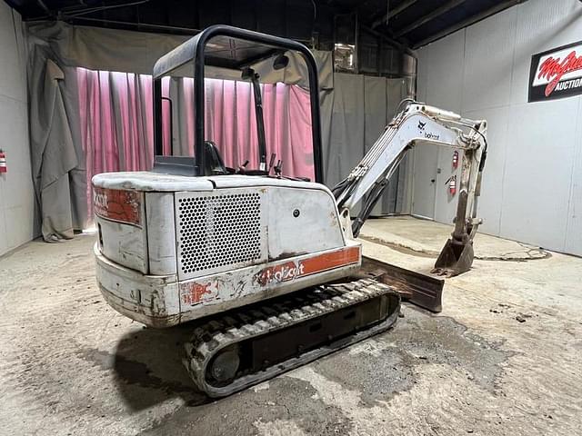 Image of Bobcat 331 equipment image 4