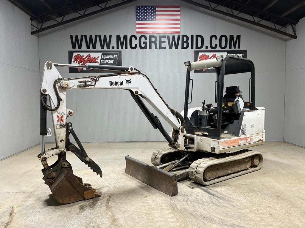 Main image Bobcat 331