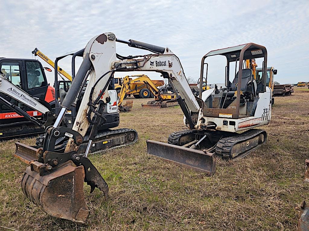 Main image Bobcat 331
