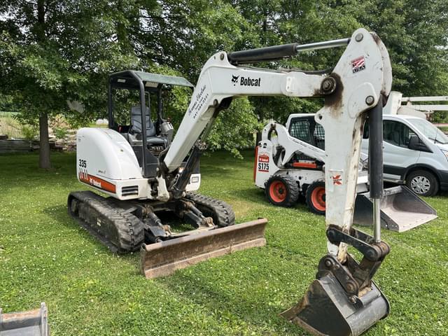 Image of Bobcat 335 equipment image 1