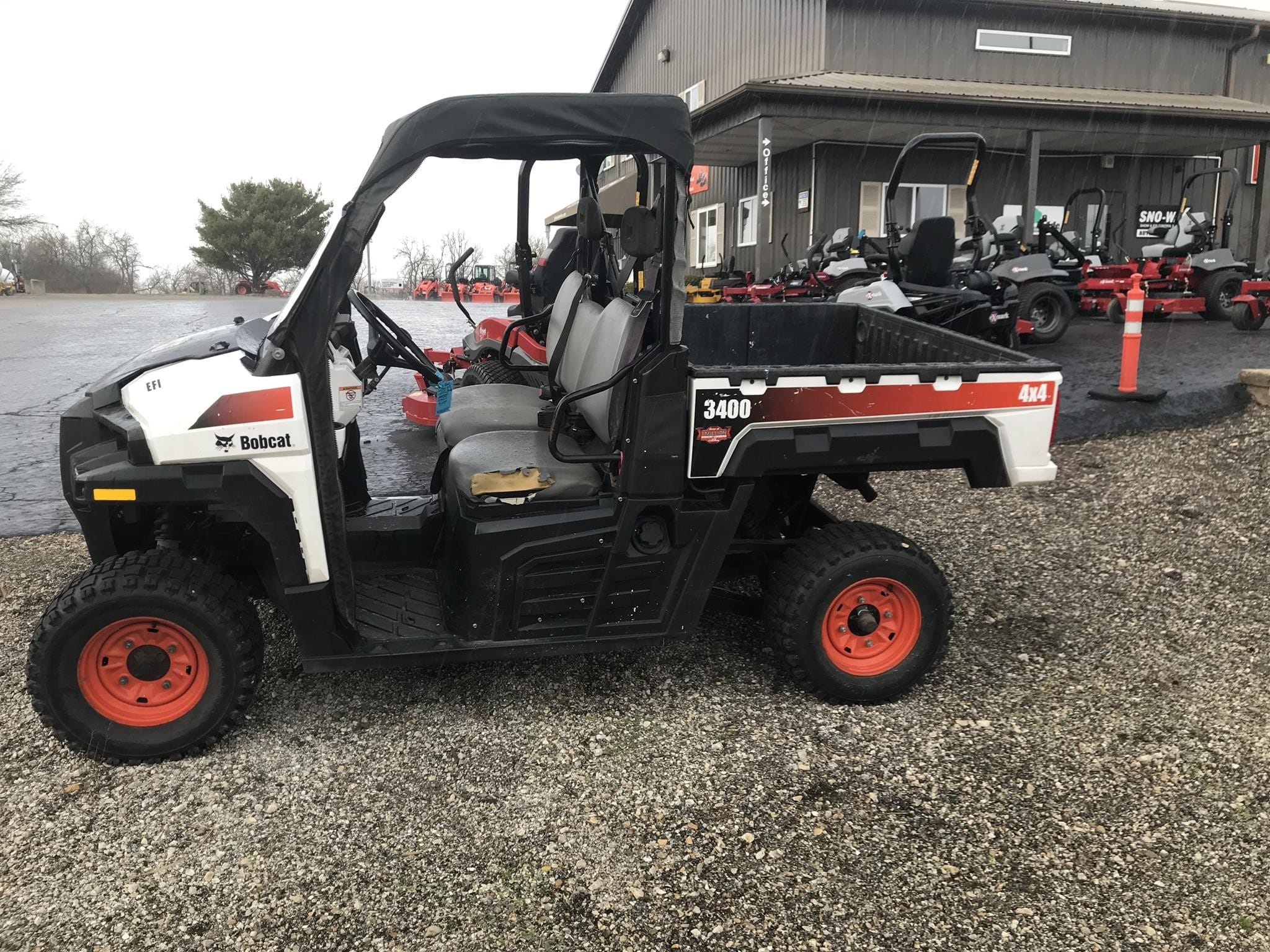 2016 Bobcat 3400 Equipment Image0