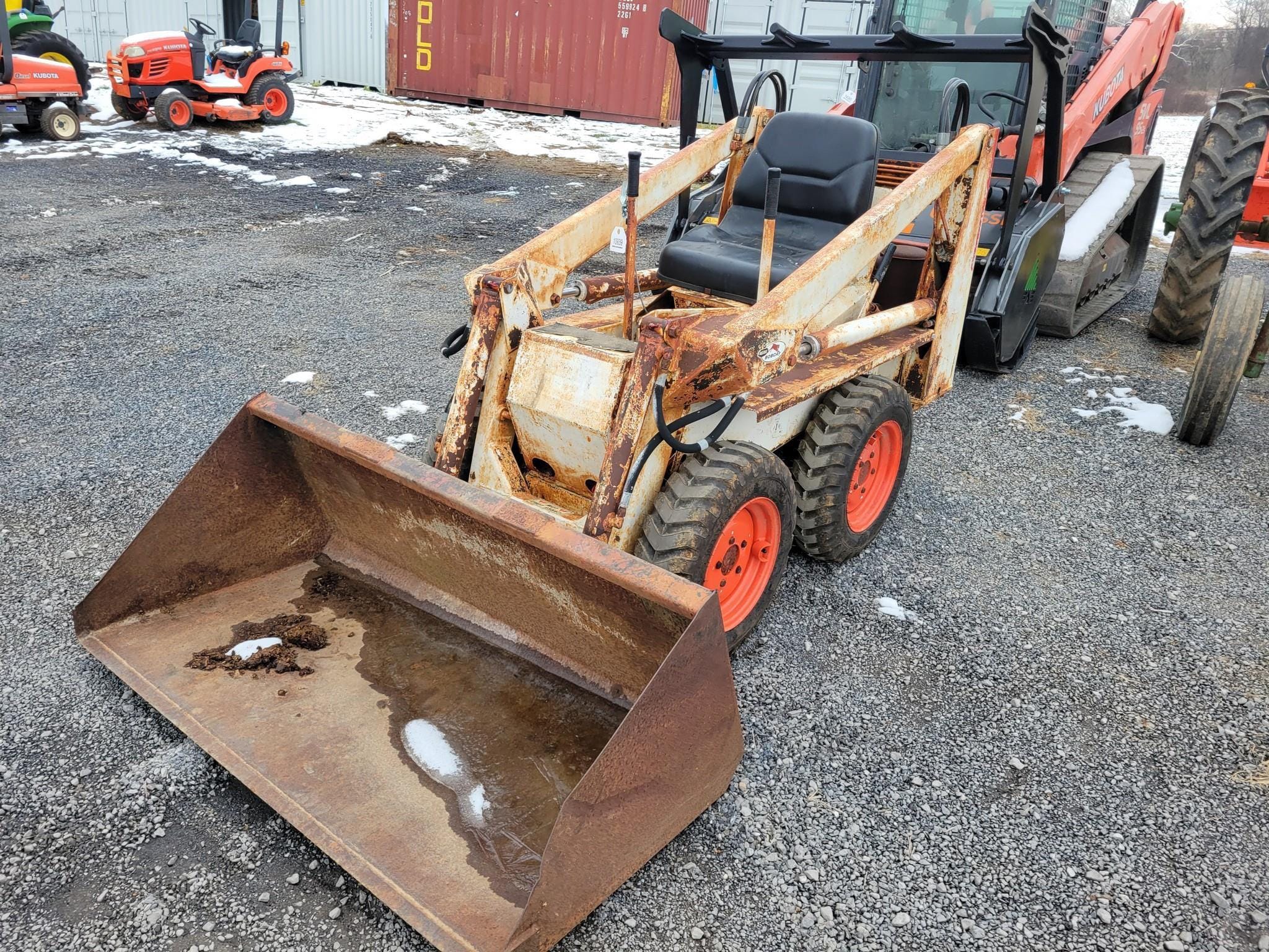 Bobcat 371 Equipment Image0