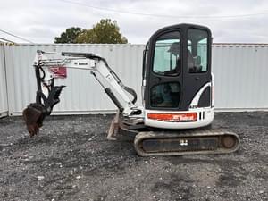 2009 Bobcat 425 Image