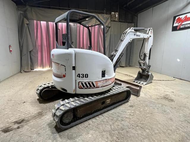 Image of Bobcat 430 equipment image 4