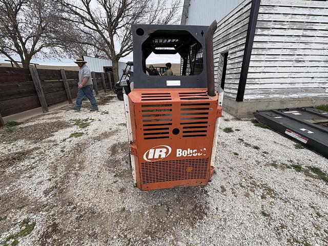 Image of Bobcat 440B equipment image 4