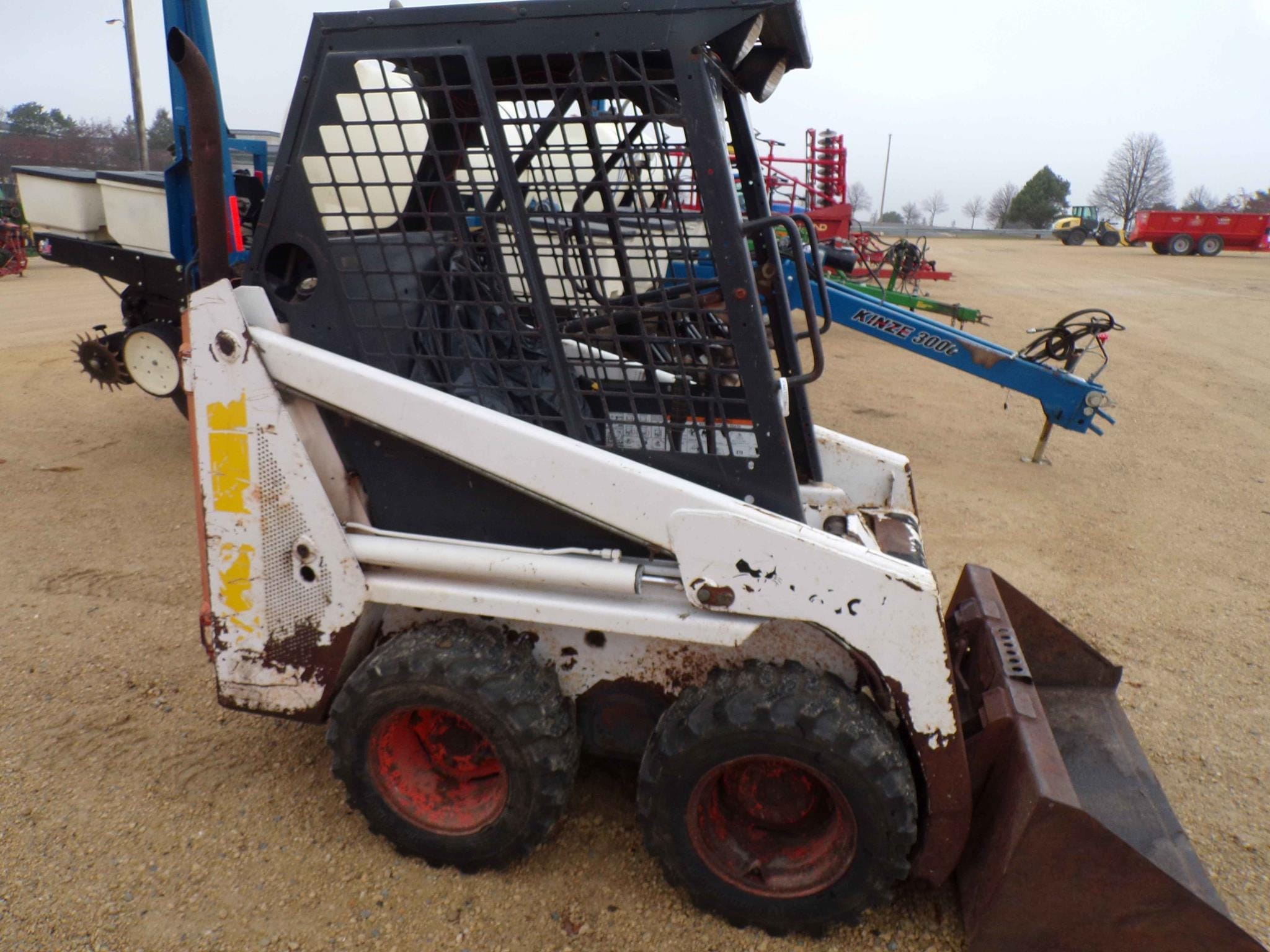 Bobcat 440B Equipment Image0