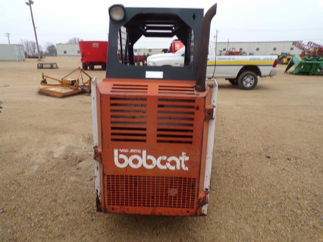 Image of Bobcat 440B equipment image 4