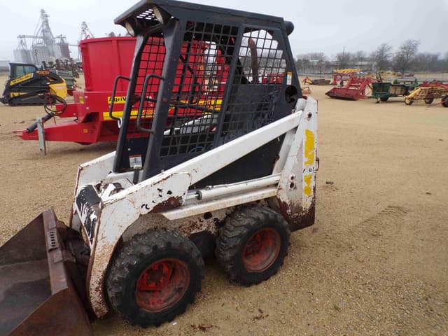 Image of Bobcat 440B equipment image 3