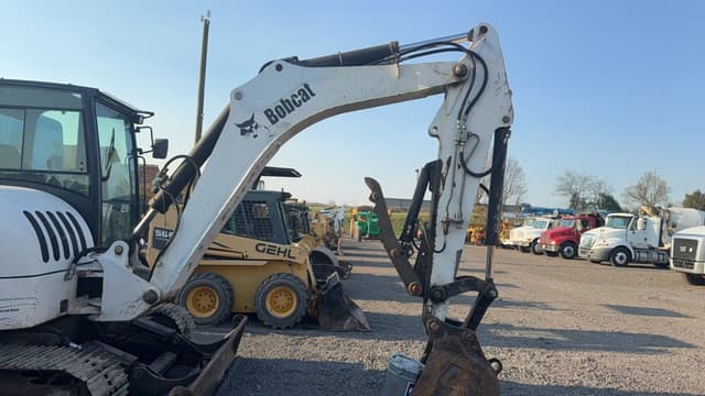 Image of Bobcat 442 equipment image 3