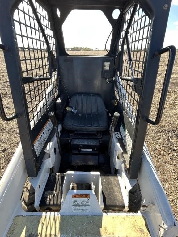 Image of Bobcat 450 equipment image 4