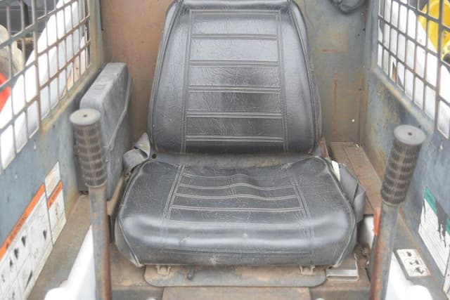 Image of Bobcat 453 equipment image 3