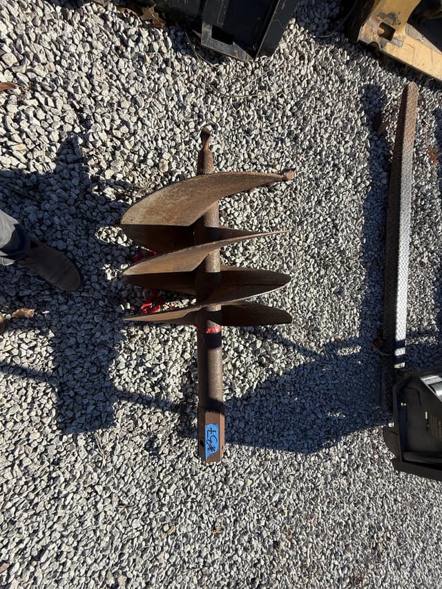 Image of Bobcat 463 equipment image 3