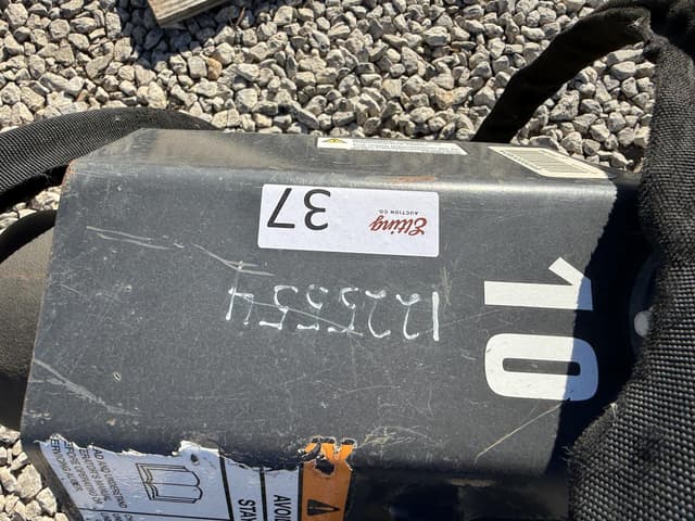 Image of Bobcat 463 equipment image 4