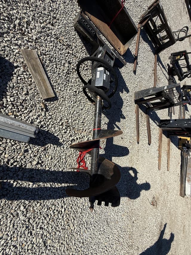 Image of Bobcat 463 equipment image 2