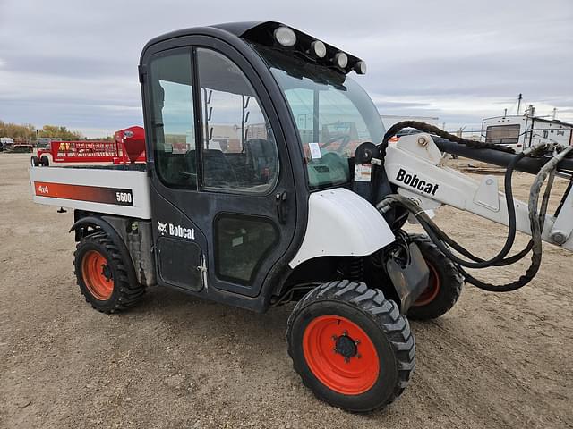 Image of Bobcat Toolcat 5600 equipment image 1