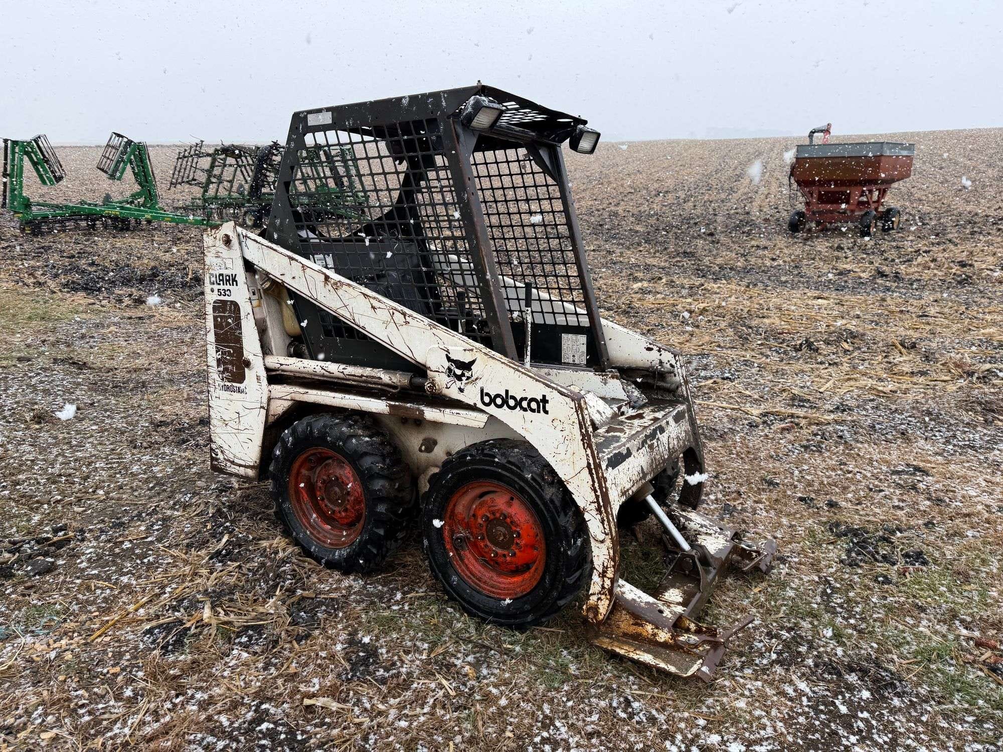 Bobcat 530 Equipment Image0
