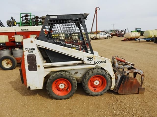Image of Bobcat 530 equipment image 2