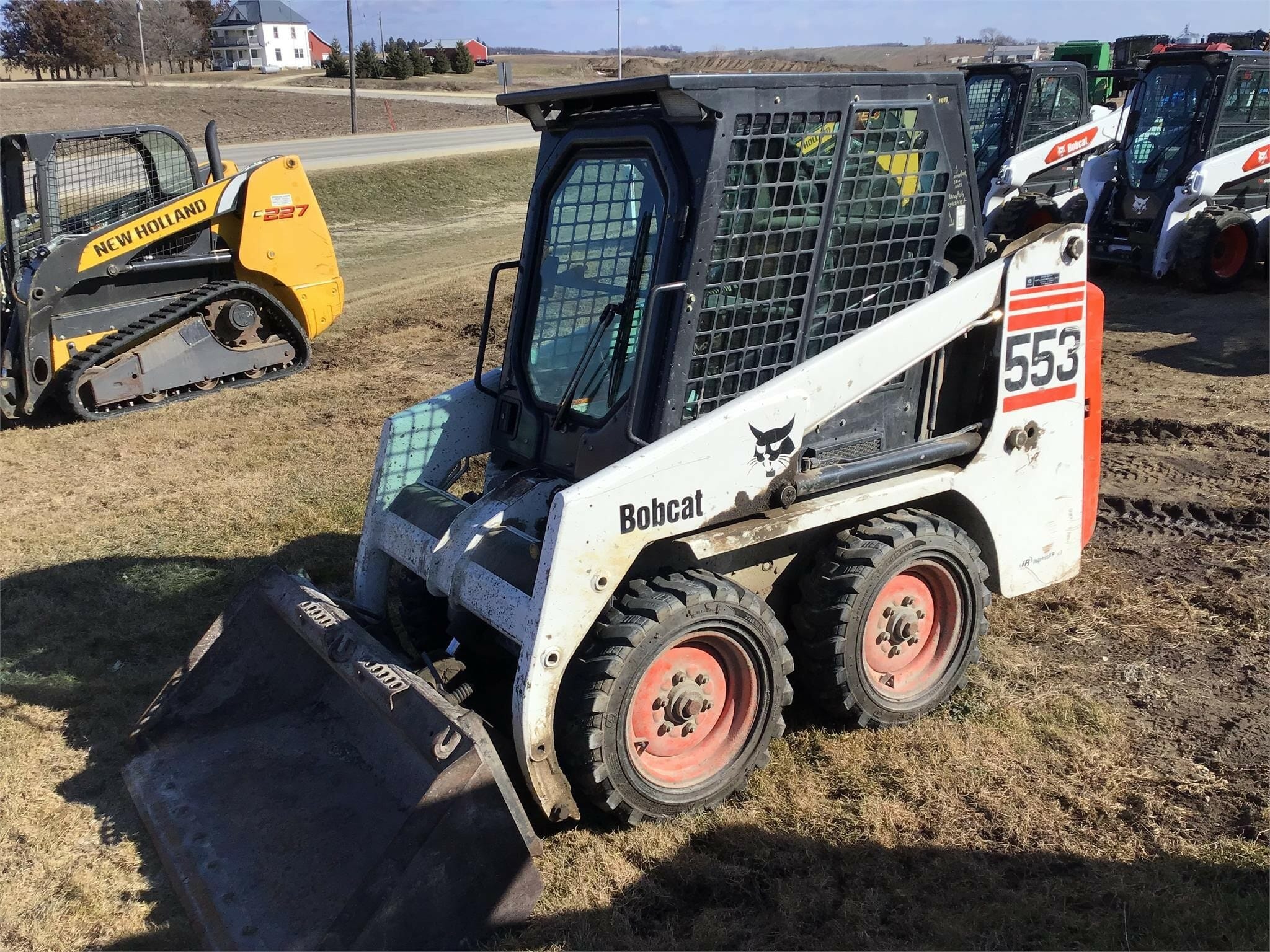 Main image Bobcat 553