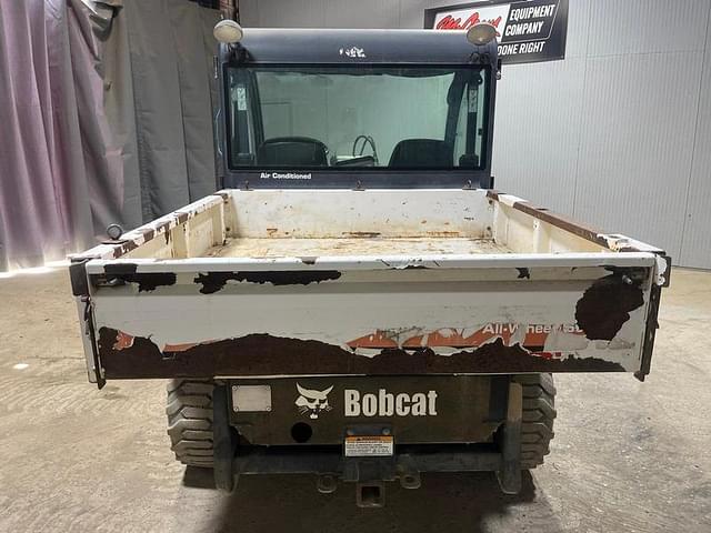 Image of Bobcat Toolcat 5600 equipment image 3