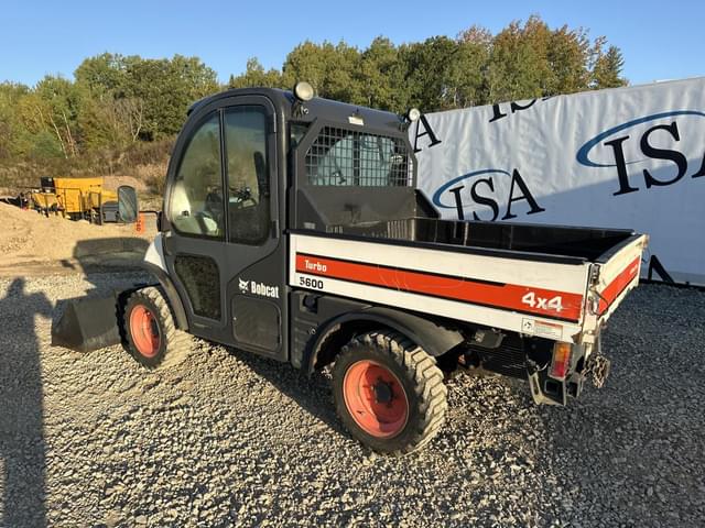 Image of Bobcat Toolcat 5600 equipment image 2