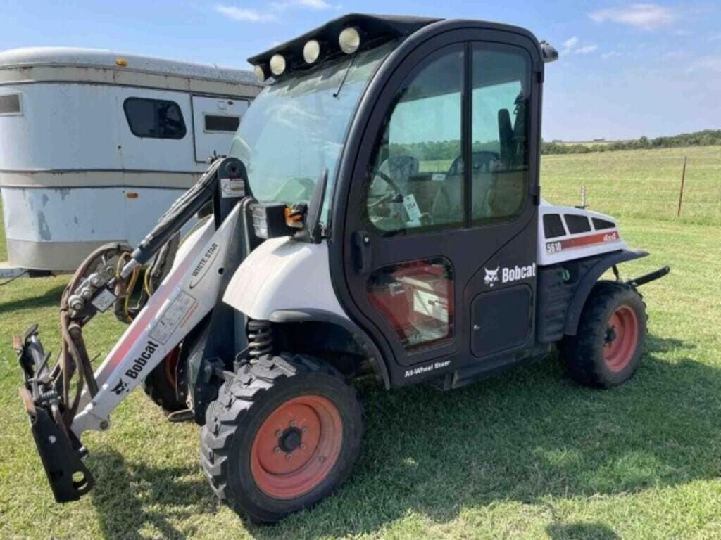 Bobcat 5610 Equipment Image0
