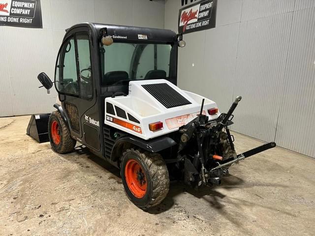 Image of Bobcat Toolcat 5610 equipment image 2