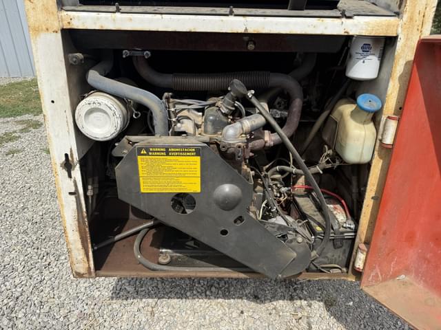 Image of Bobcat 642 equipment image 2