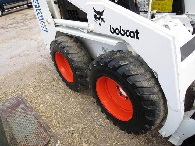 Image of Bobcat 642B equipment image 3