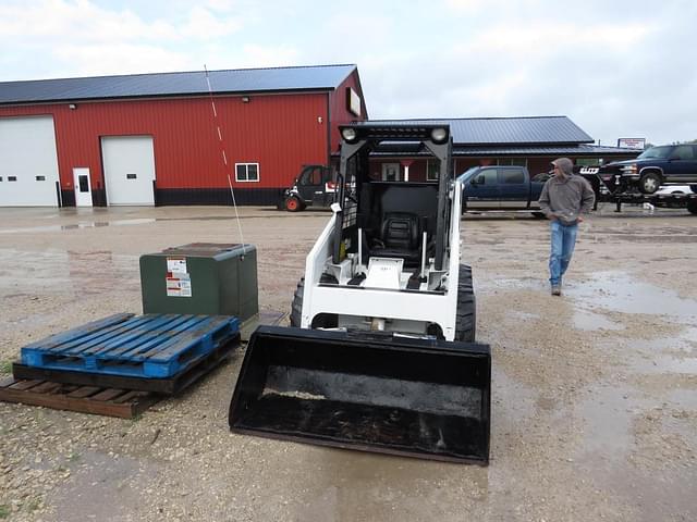 Image of Bobcat 642B equipment image 1
