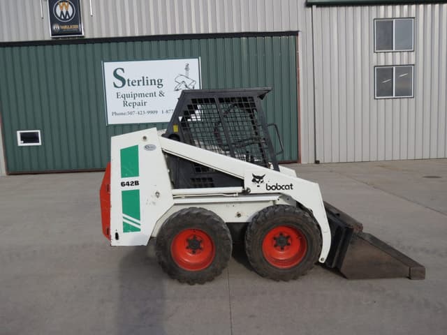 Image of Bobcat 642B equipment image 2