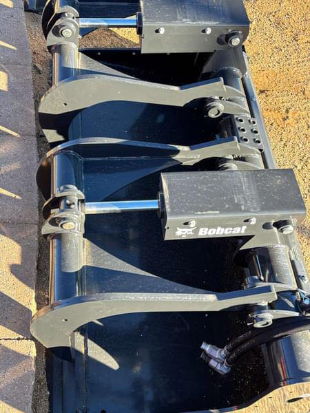 Image of Bobcat 68IG equipment image 2