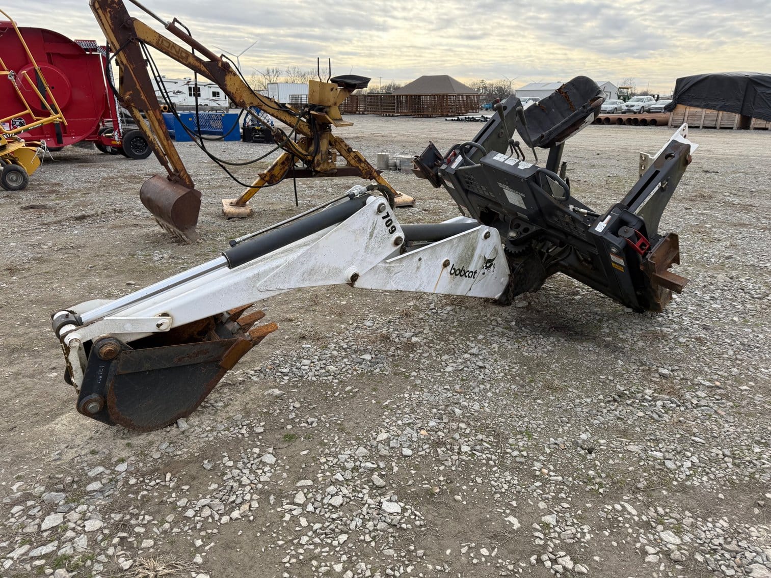 Bobcat 709 Equipment Image0