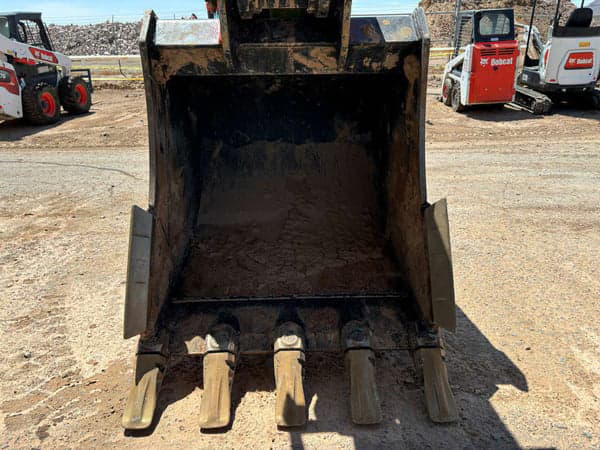 Image of Bobcat 7382549 equipment image 2