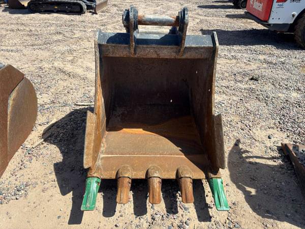 Image of Bobcat 7382550 equipment image 2