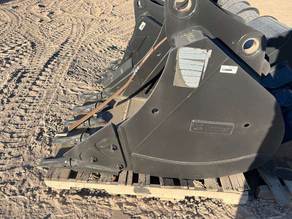 Bobcat 7382550 Equipment Image0