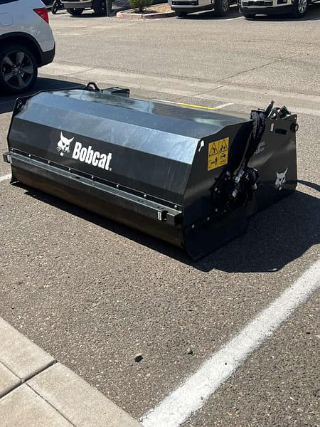 Image of Bobcat SWB72 equipment image 3