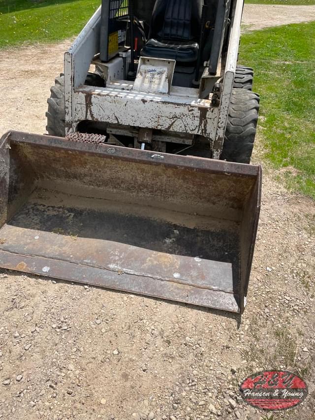 Image of Bobcat 742 equipment image 2