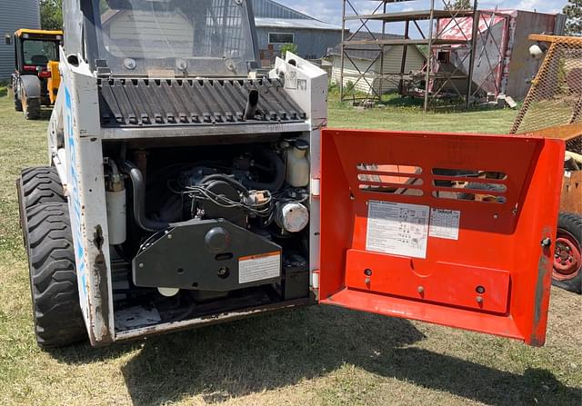 Image of Bobcat 742B equipment image 4